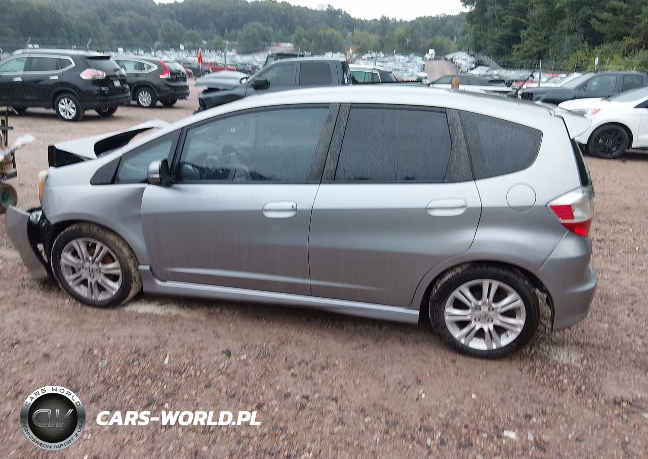 2009 Honda Fit Sport VIN:JHMGE88439S017543 - 14