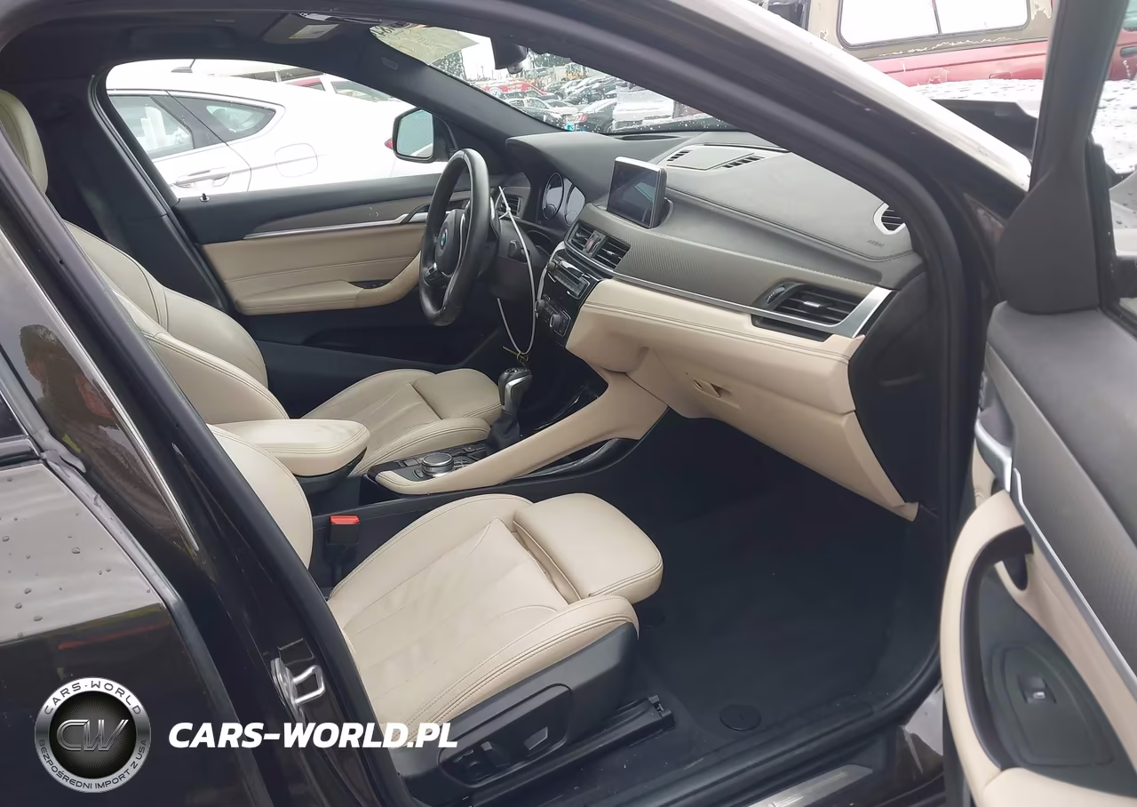 2018 BMW X2 xDrive28I VIN:WBXYJ5C3XJEB19476 - 5