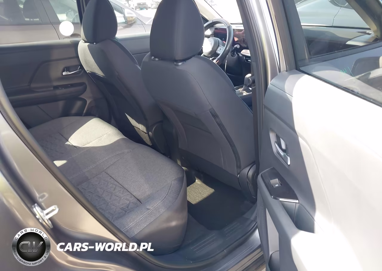 2026 Nissan Kicks Sv VIN:3N8AP6CB9TL428757 - 8