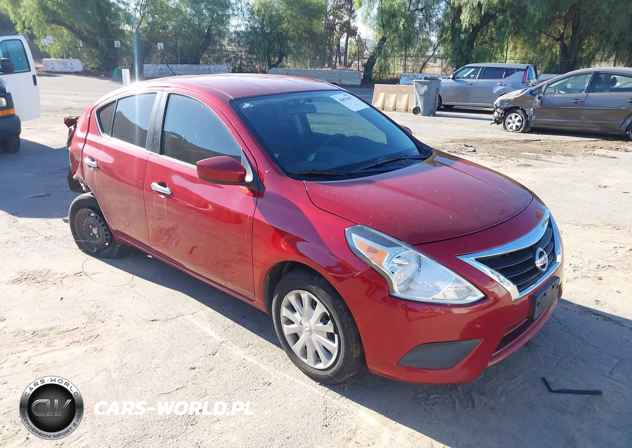 2015 Nissan Versa 1.6 Sv