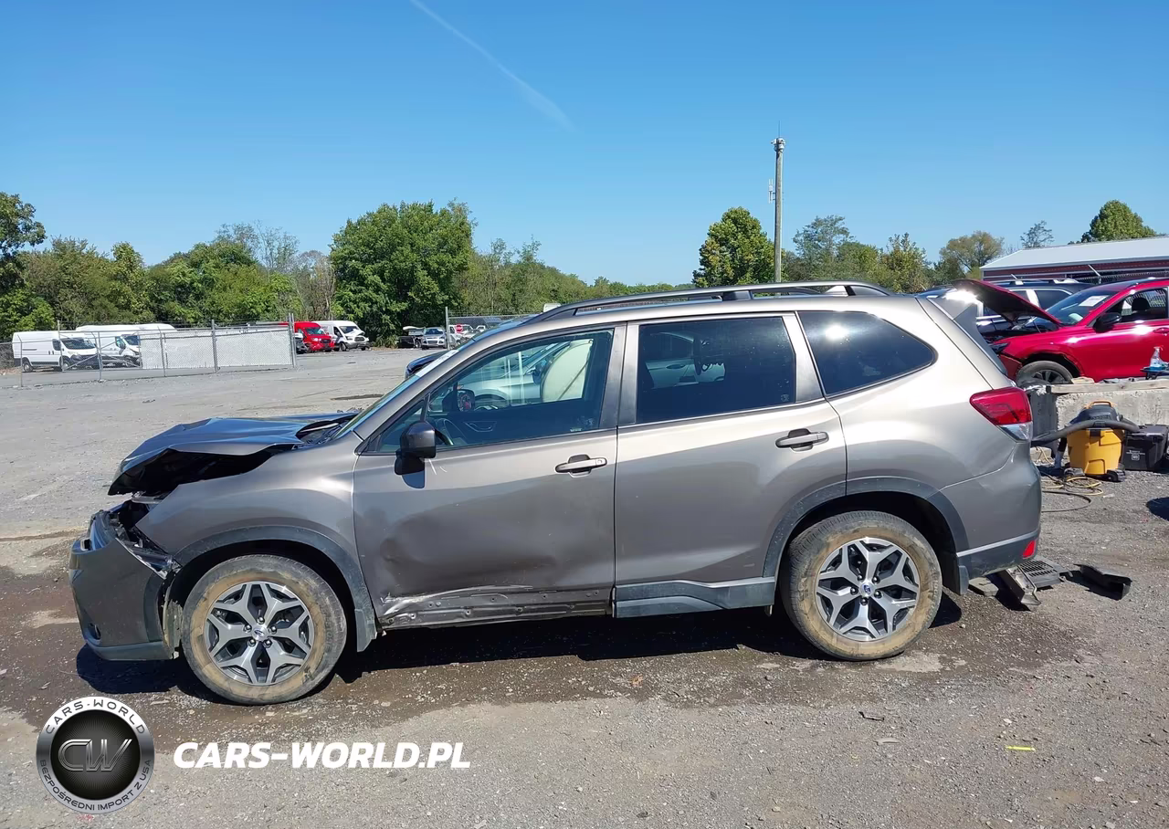 2021 Subaru Forester Premium VIN:JF2SKAJCXMH487346 - 15