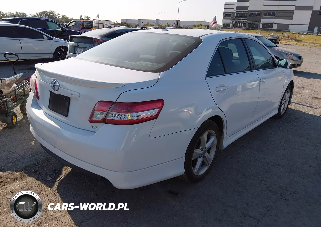 2011 Toyota Camry Se VIN:4T1BF3EK4BU662237 - 4
