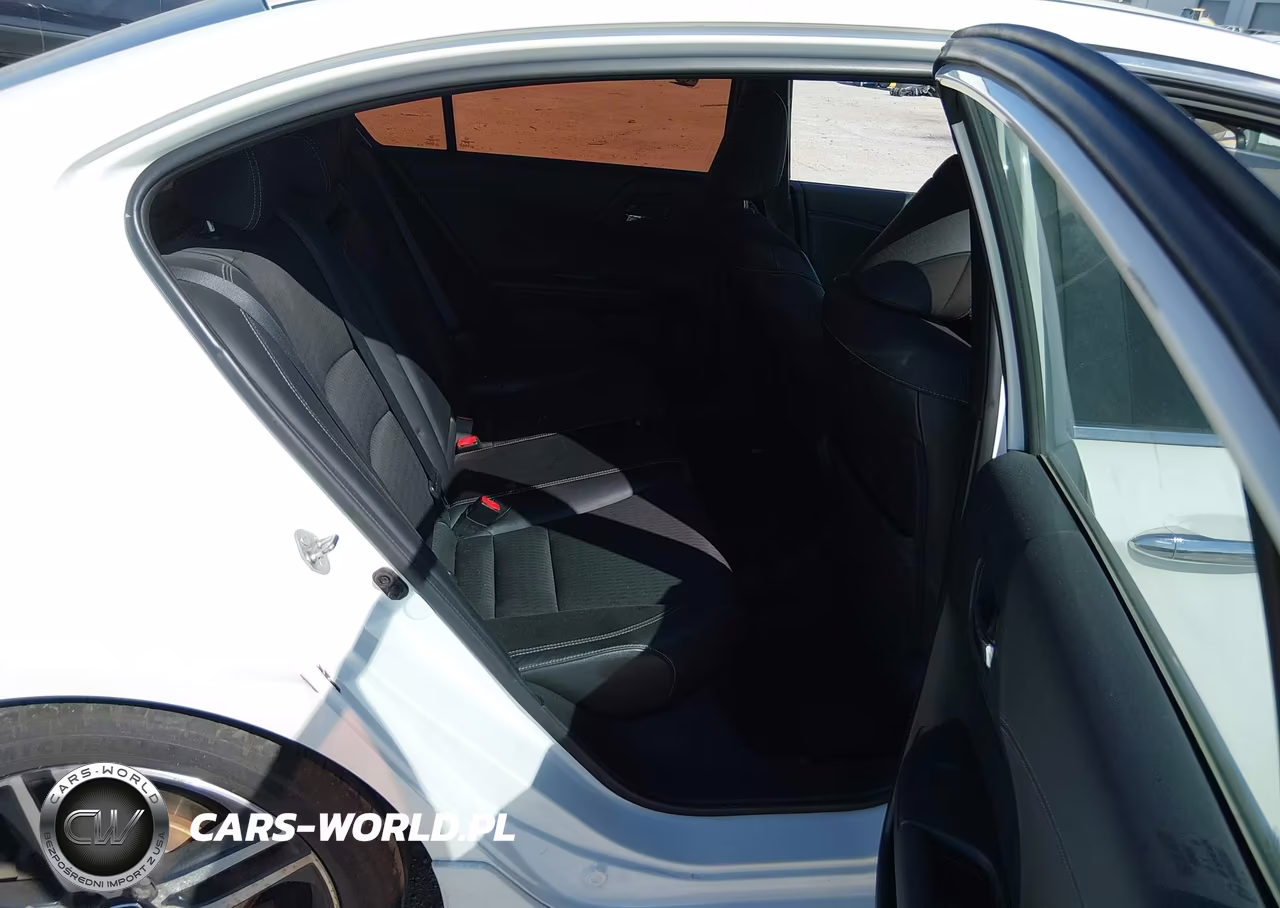 2017 Honda Accord Sport VIN:1HGCR2F51HA286417 - 8