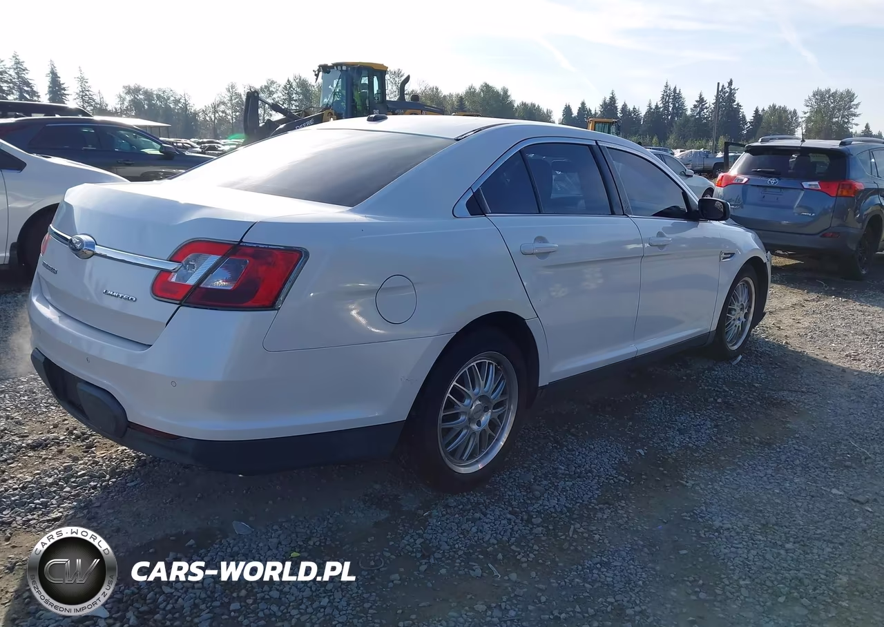 2010 Ford Taurus Limited VIN:1FAHP2FW8AG133853 - 4