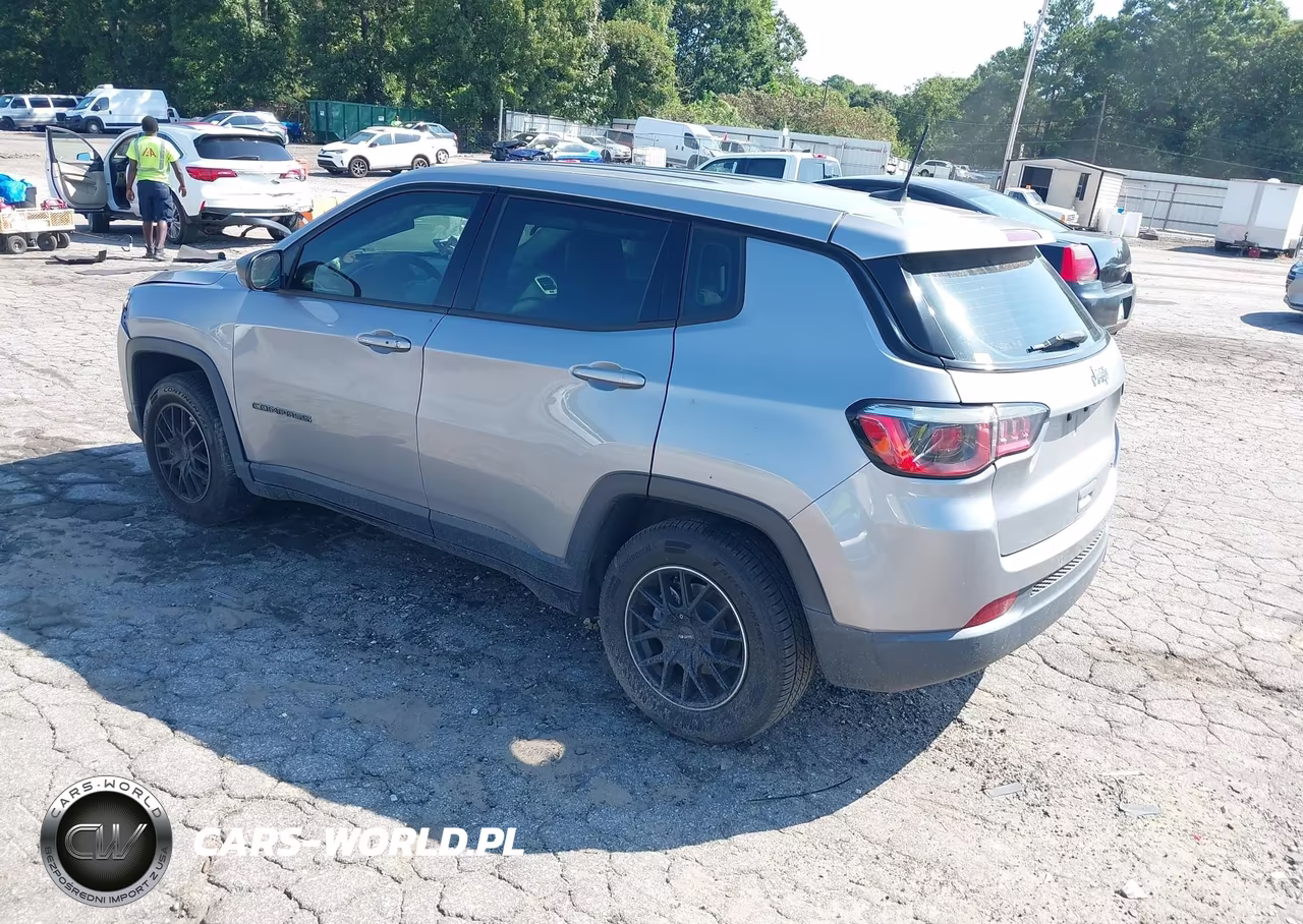 2018 Jeep Compass Sport Fwd VIN:3C4NJCAB0JT233207 - 3