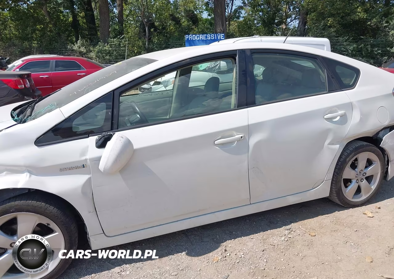 2013 Toyota Prius Five VIN:JTDKN3DU7D5576234 - 14