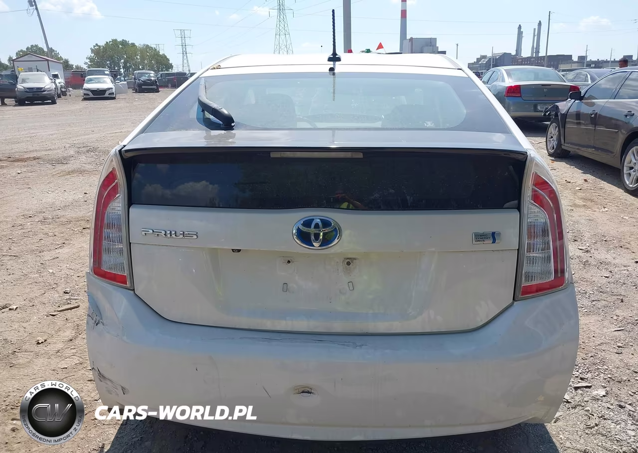 2013 Toyota Prius Five VIN:JTDKN3DU7D5576234 - 16
