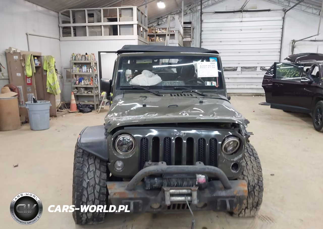 2015 Jeep Wrangler Unlimited Sport VIN:1C4BJWDG2FL726899 - 12