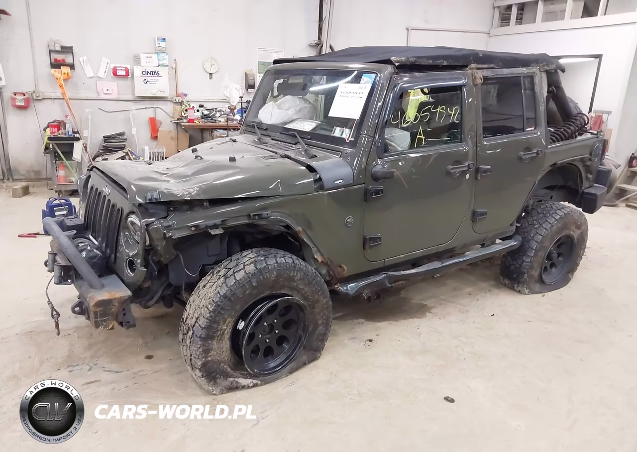 2015 Jeep Wrangler Unlimited Sport VIN:1C4BJWDG2FL726899 - 2