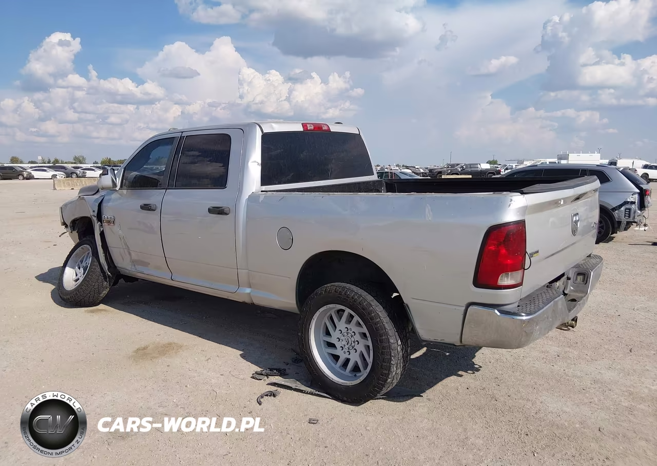 DODGE RAM 2500 S VIN:3C6UD5CL8CG284008 - 3