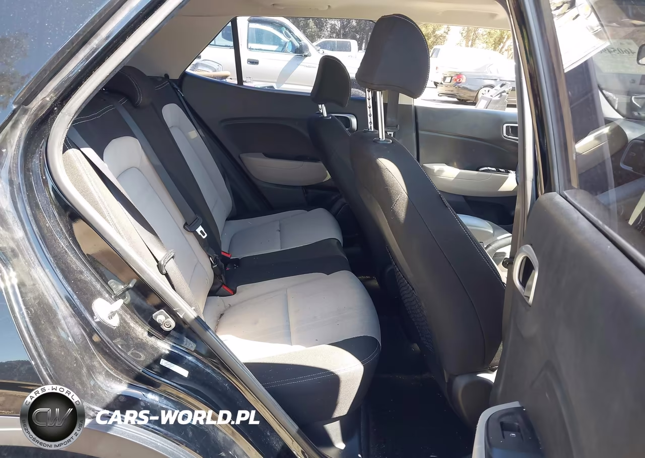 2020 Hyundai Venue Sel VIN:KMHRC8A36LU030800 - 8