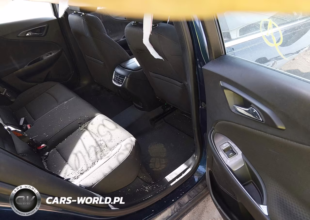 2019 Chevrolet Malibu Lt VIN:1G1ZD5ST1KF225911 - 8