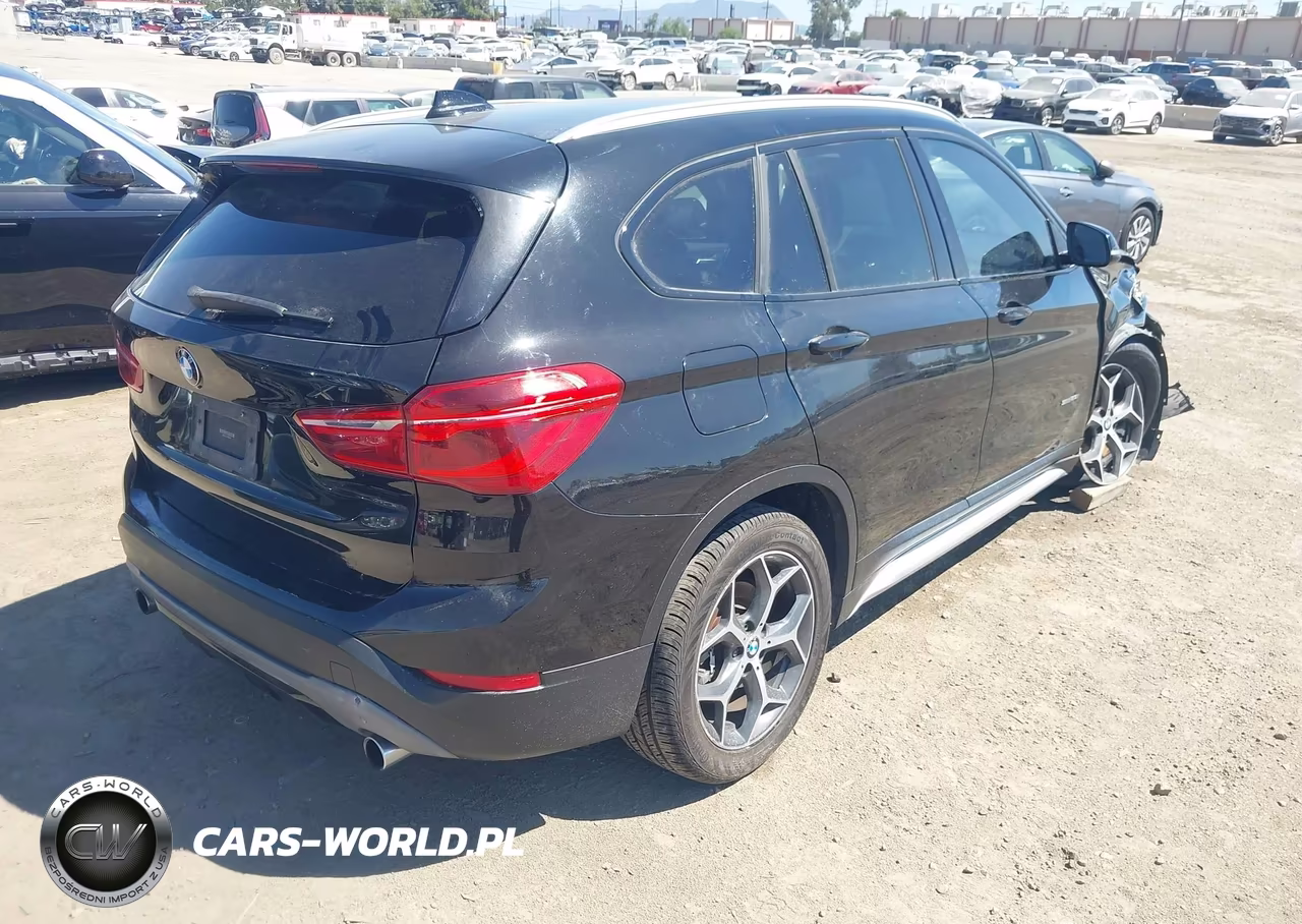 2017 BMW X1 Sdrive28I VIN:WBXHU7C35H5H34420 - 4