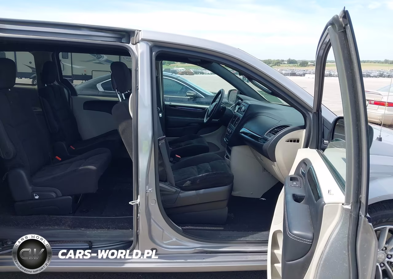 2016 Dodge Grand Caravan Se Plus VIN:2C4RDGBG5GR110234 - 5
