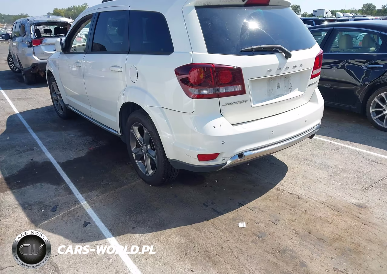 2015 Dodge Journey Crossroad VIN:3C4PDCGB0FT692039 - 3