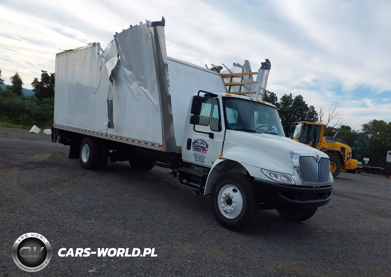 2019 International Durastar 4300