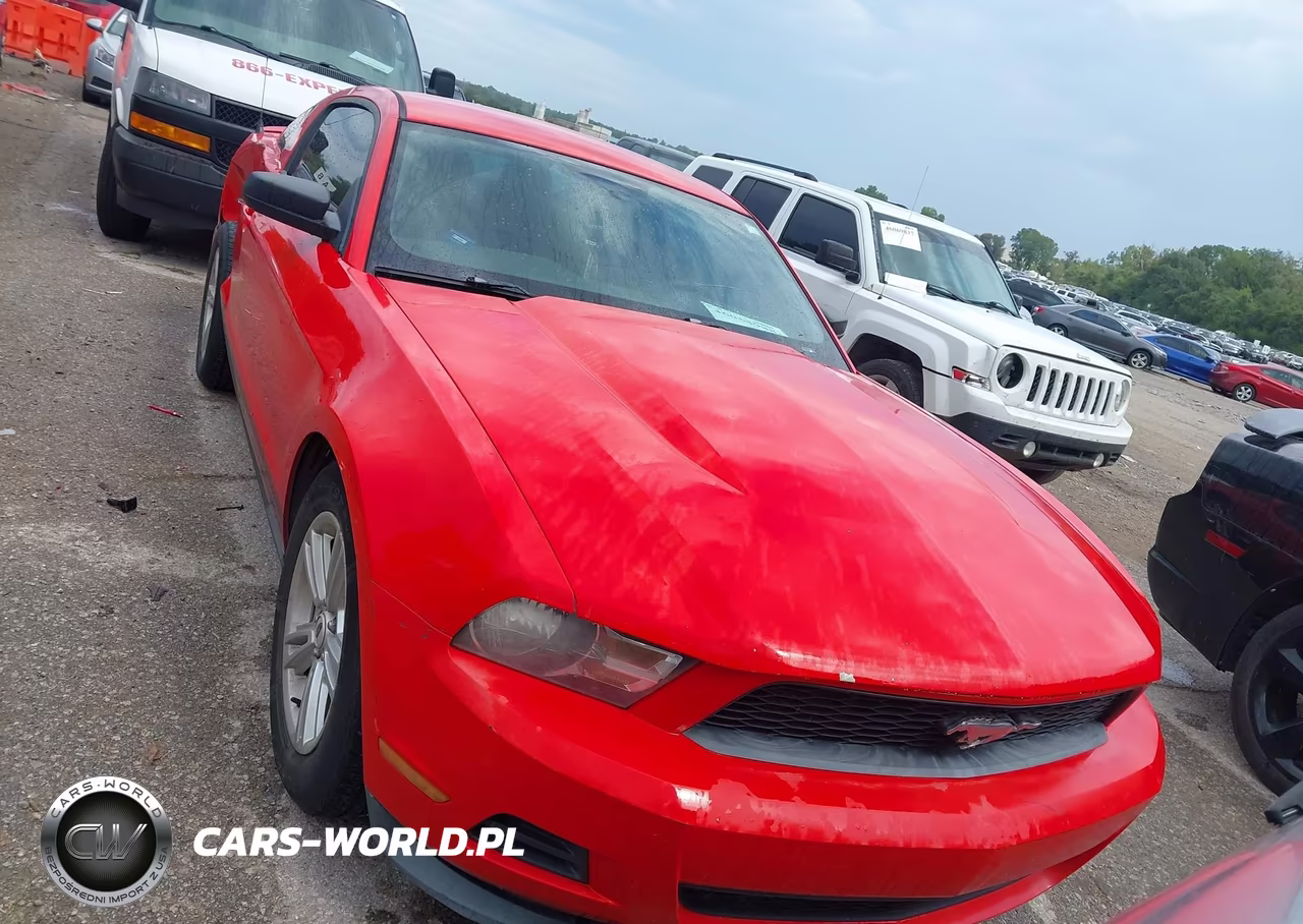 2012 Ford Mustang V6 VIN:1ZVBP8AM8C5208586 - 12