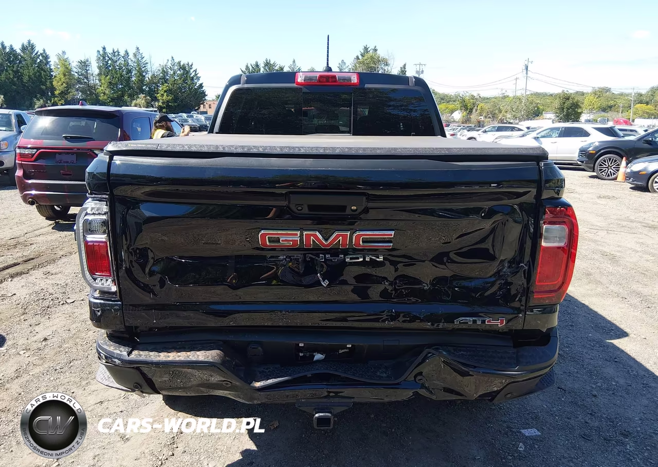 2026 GMC Canyon At4, 4Wd VIN:1GTP2DEKXT1186123 - 16