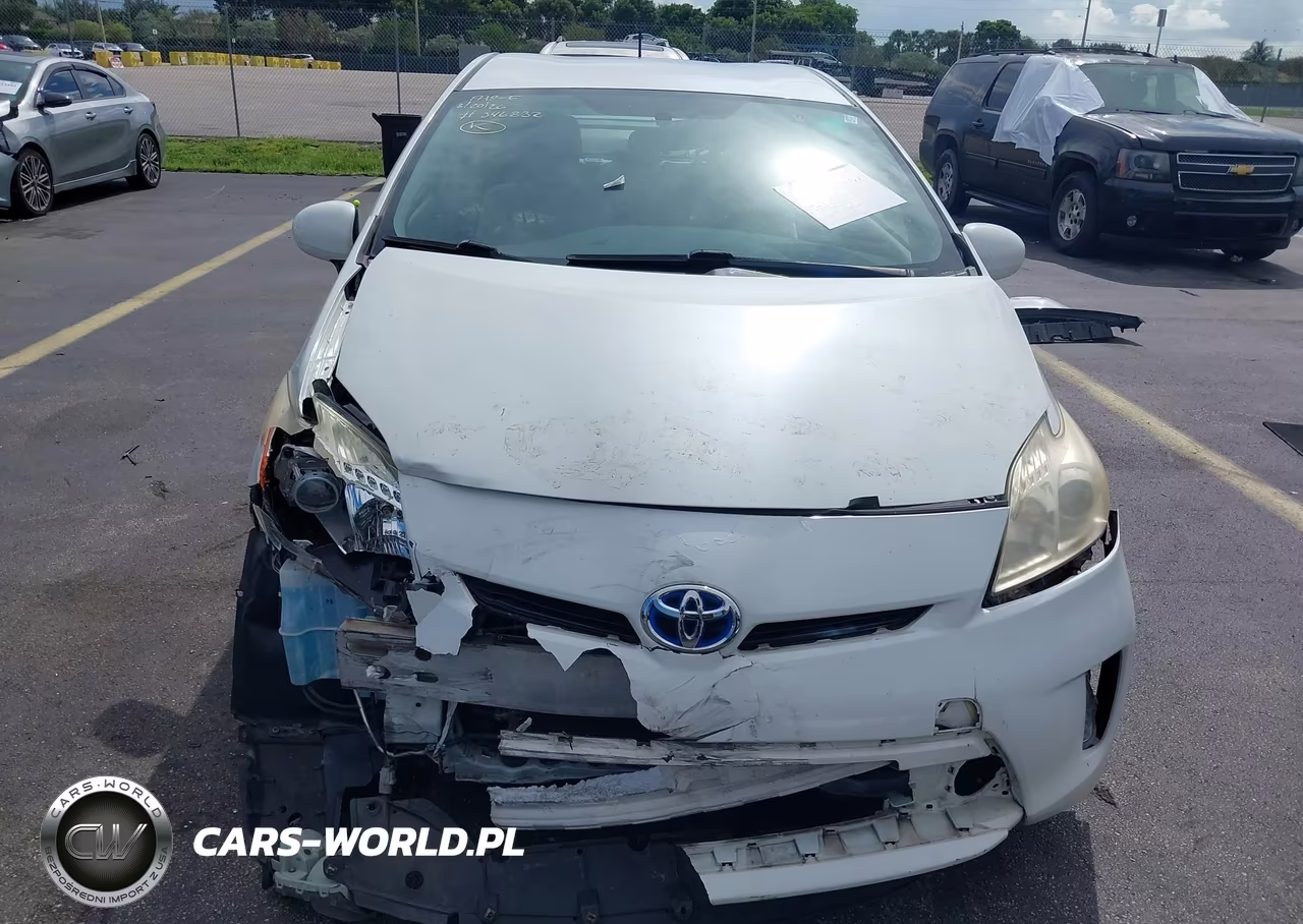 2012 Toyota Prius Three VIN:JTDKN3DU9C1528272 - 13