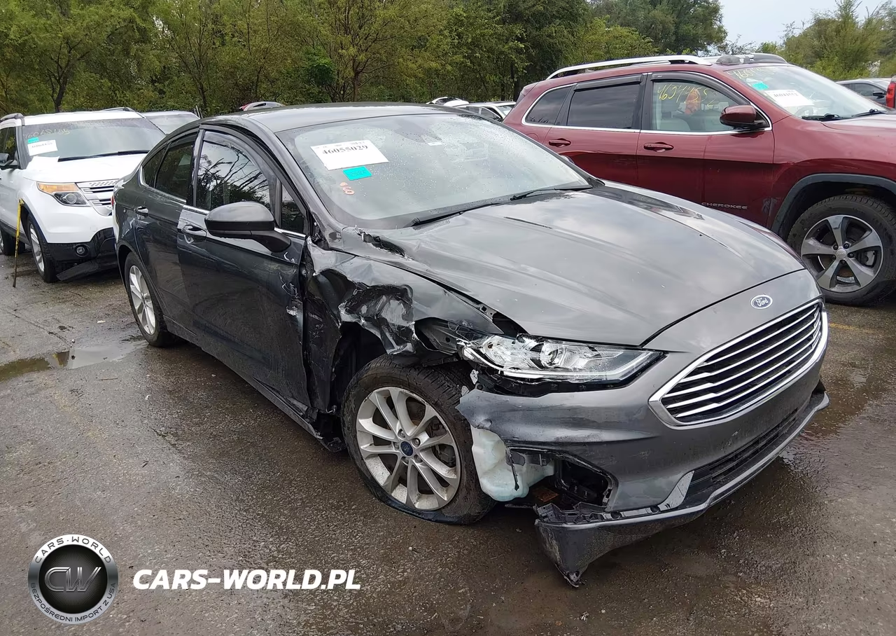 2019 Ford Fusion Se – zdjęcie 1 z 16