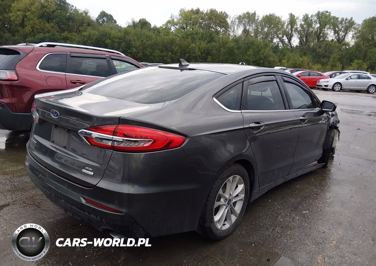 2019 Ford Fusion Se VIN:3FA6P0HD6KR283655 - 4