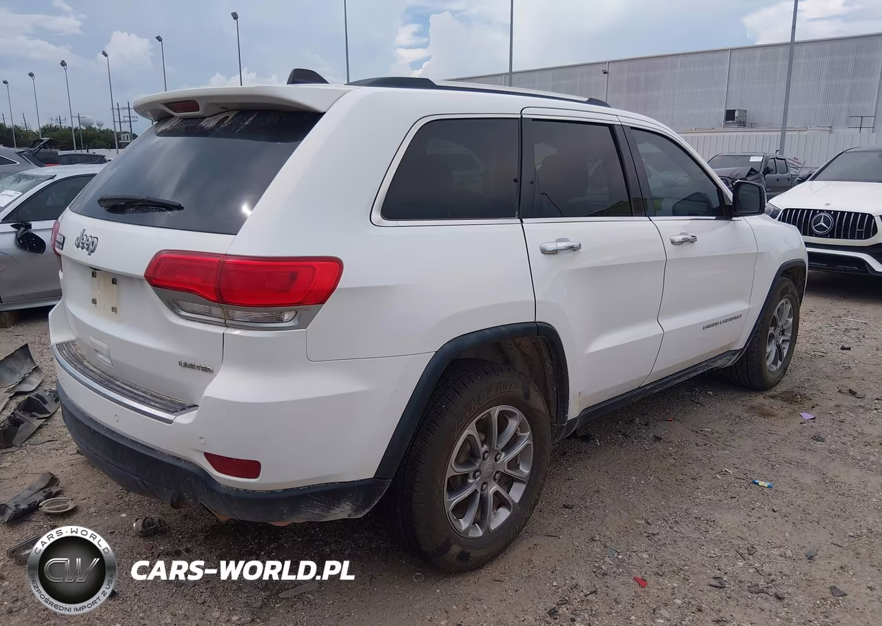 2015 Jeep Grand Cherokee Limited VIN:1C4RJEBG2FC749465 - 4
