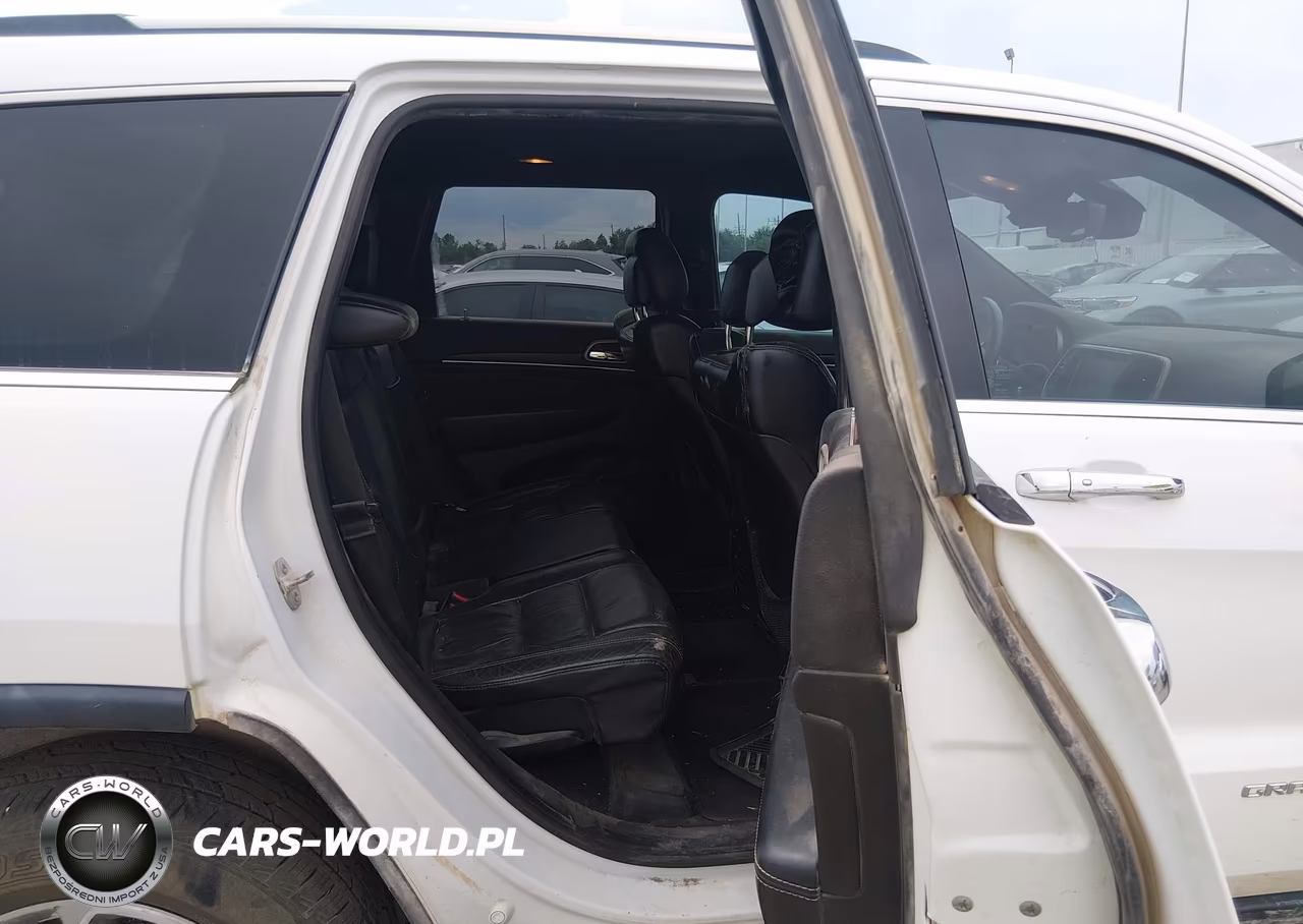 2015 Jeep Grand Cherokee Limited VIN:1C4RJEBG2FC749465 - 8