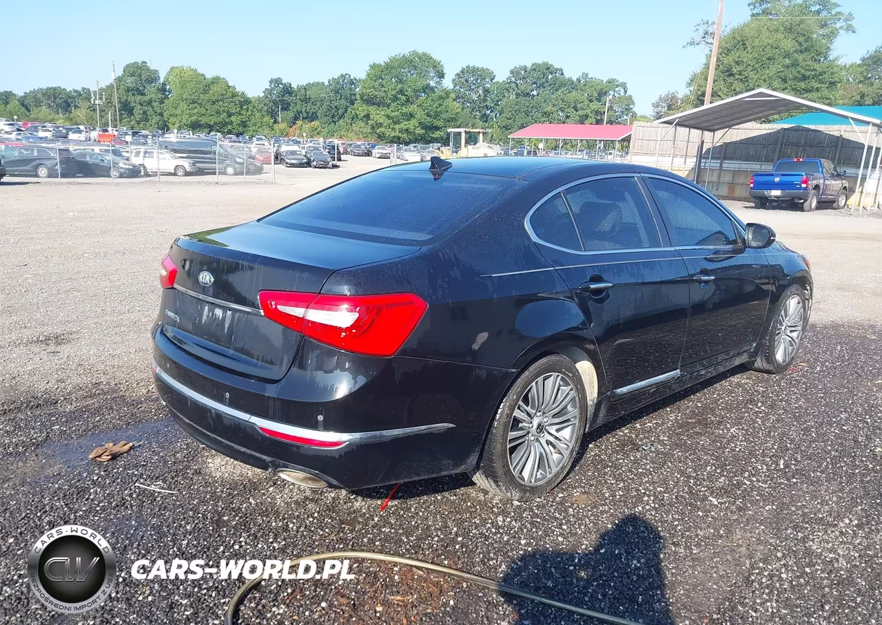 2015 Kia Cadenza Premium VIN:KNALN4D76F5193714 - 4