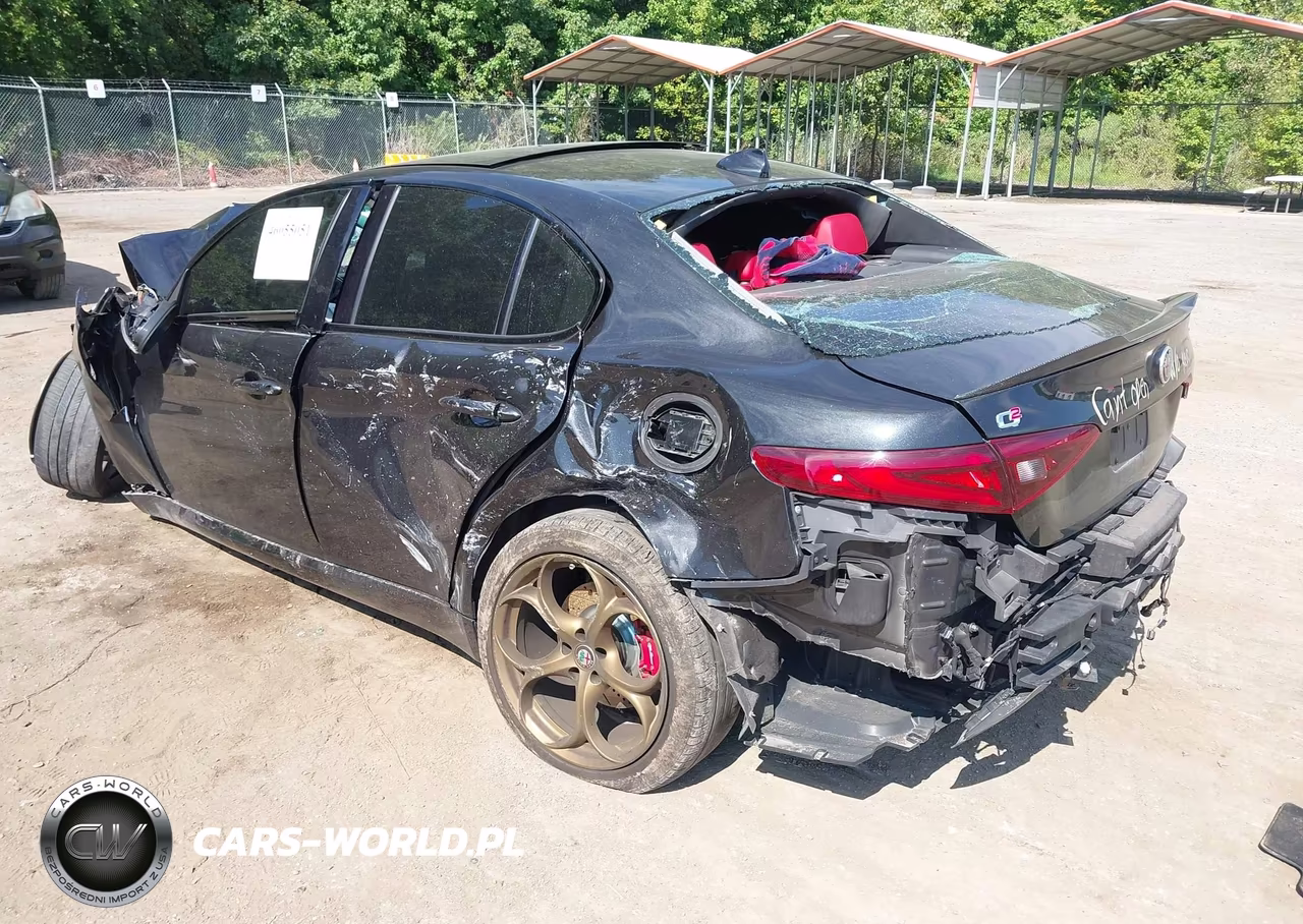 2017 Alfa Romeo Giulia Ti Rwd VIN:ZARFAECN0H7561898 - 3