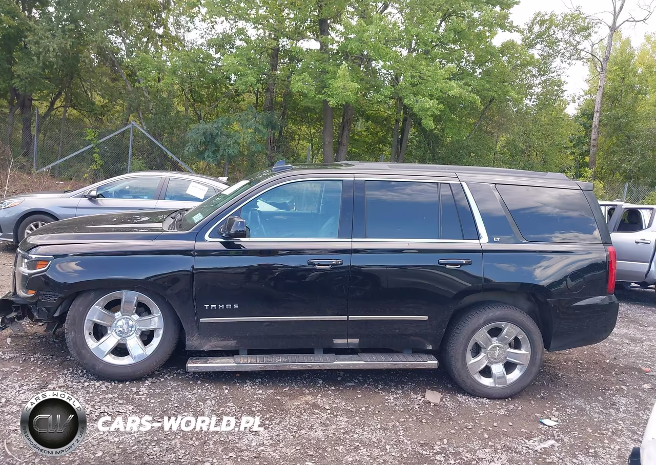 2019 Chevrolet Tahoe Lt VIN:1GNSKBKC0KR251547 - 14