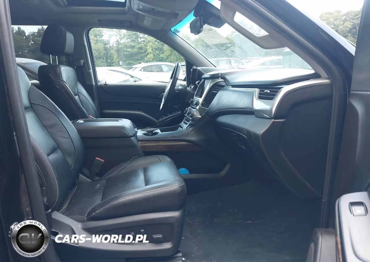 2019 Chevrolet Tahoe Lt VIN:1GNSKBKC0KR251547 - 5