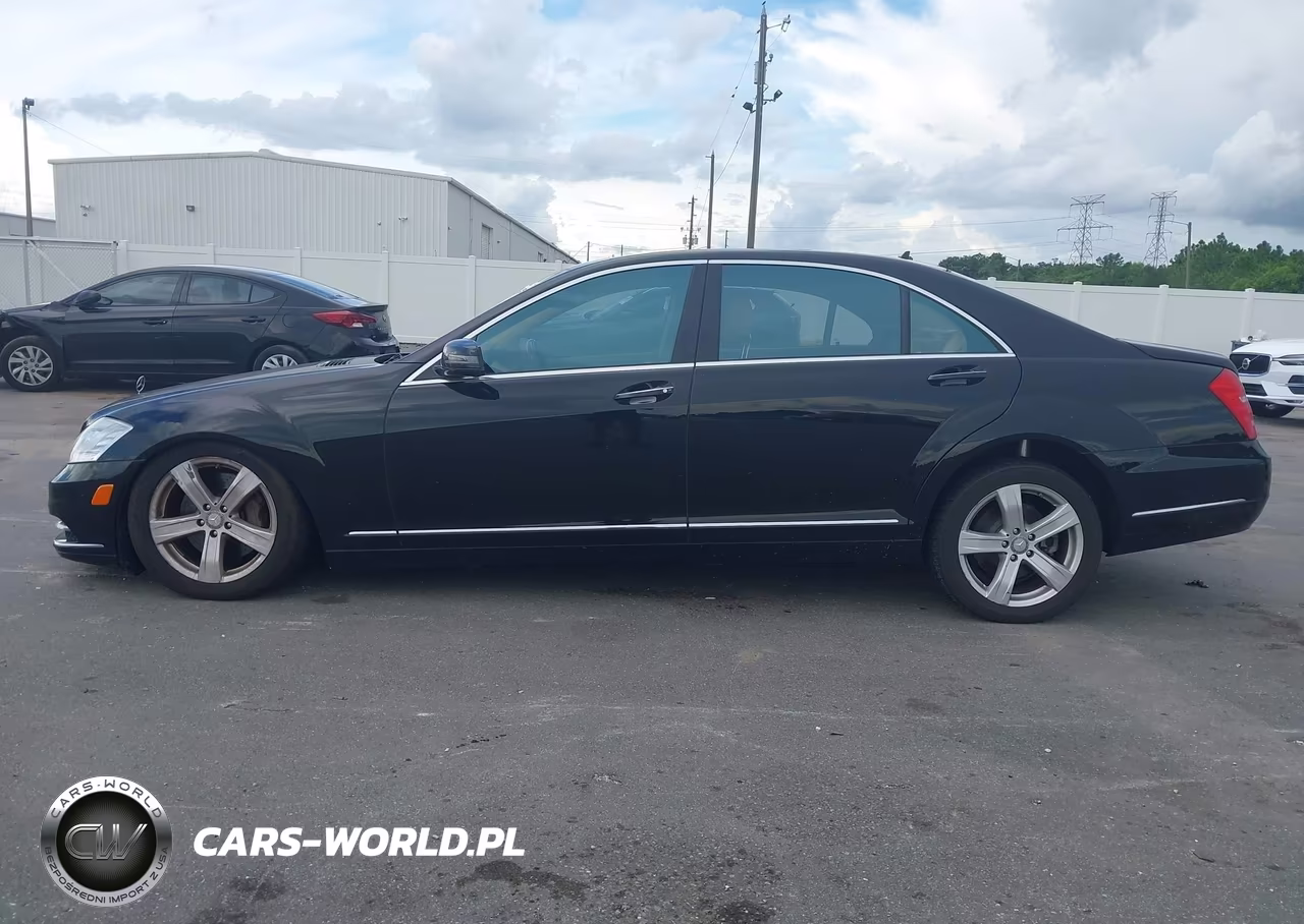 2010 Mercedes-Benz S 550 4Matic VIN:WDDNG8GB8AA315105 - 14