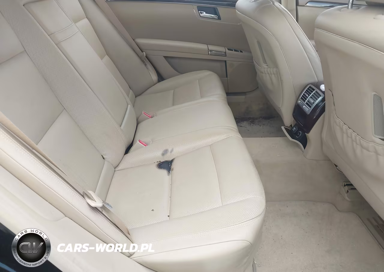 2010 Mercedes-Benz S 550 4Matic VIN:WDDNG8GB8AA315105 - 8