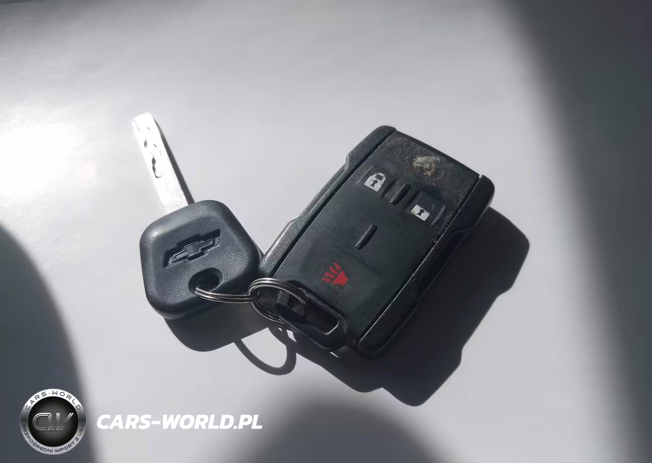 2018 Chevrolet Silverado 1500 2Lt VIN:1GCVKREC2JZ343235 - 11
