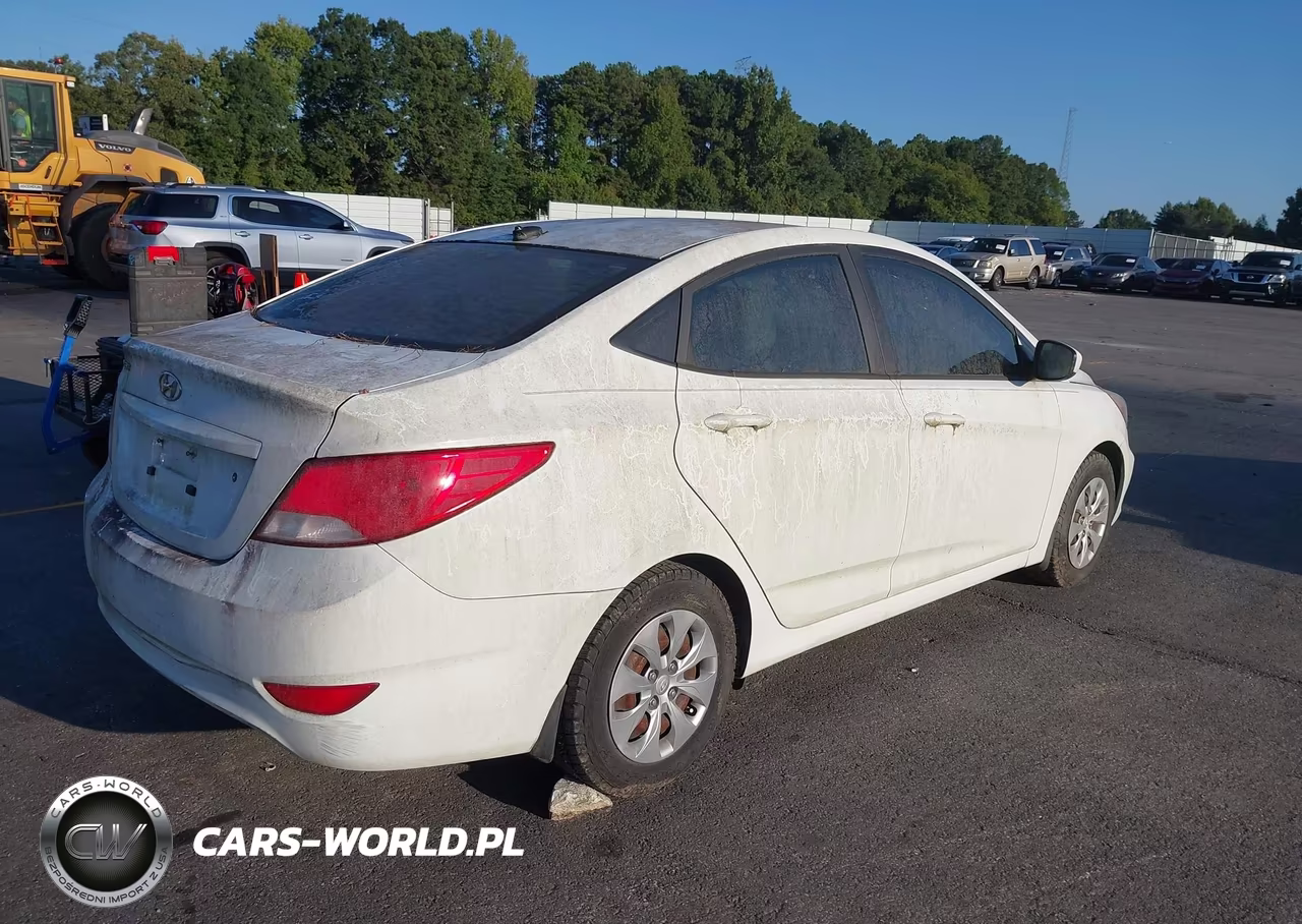 2016 Hyundai Accent Se VIN:KMHCT4AE1GU082566 - 4