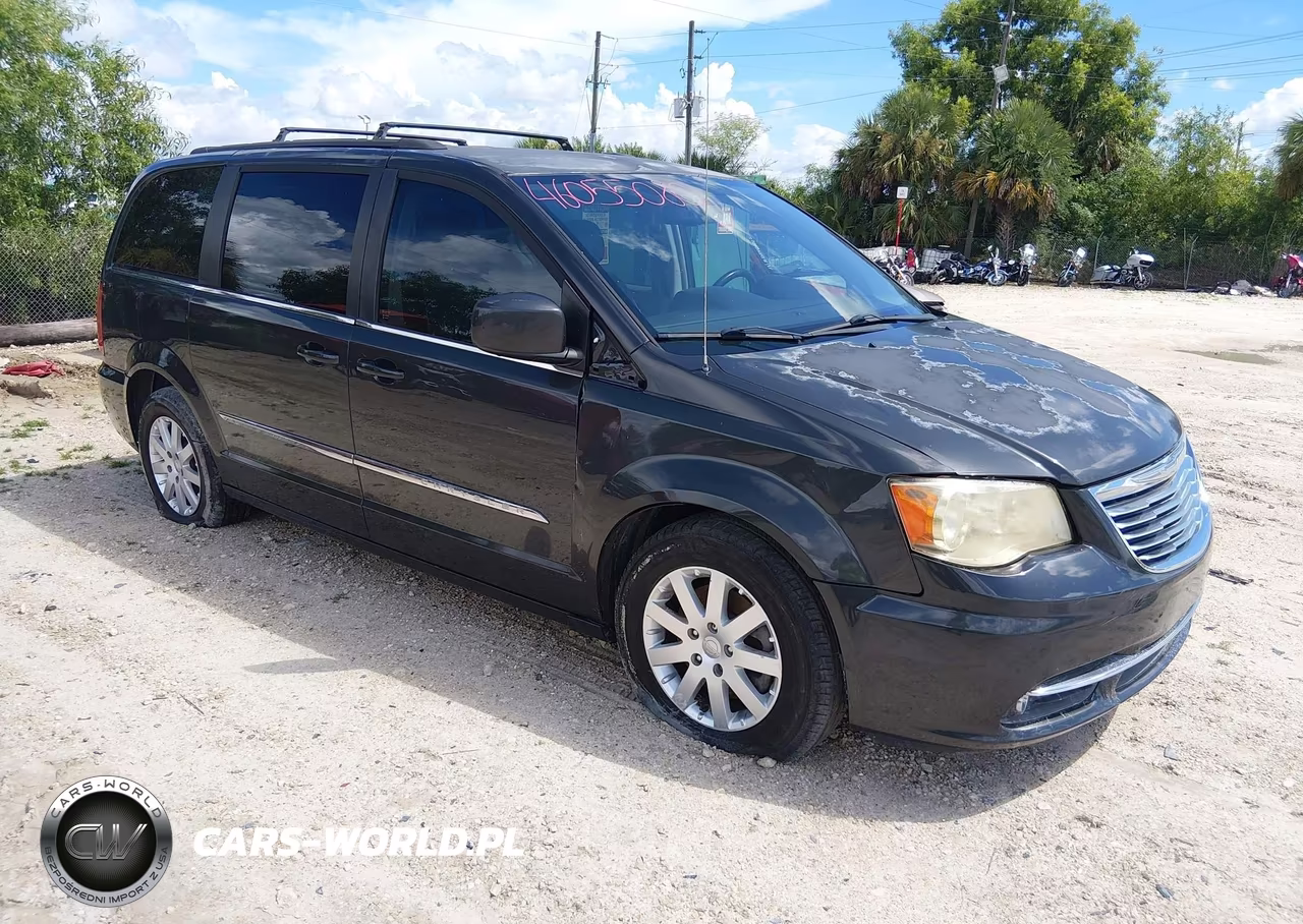 2012 Chrysler Town & Country Touring