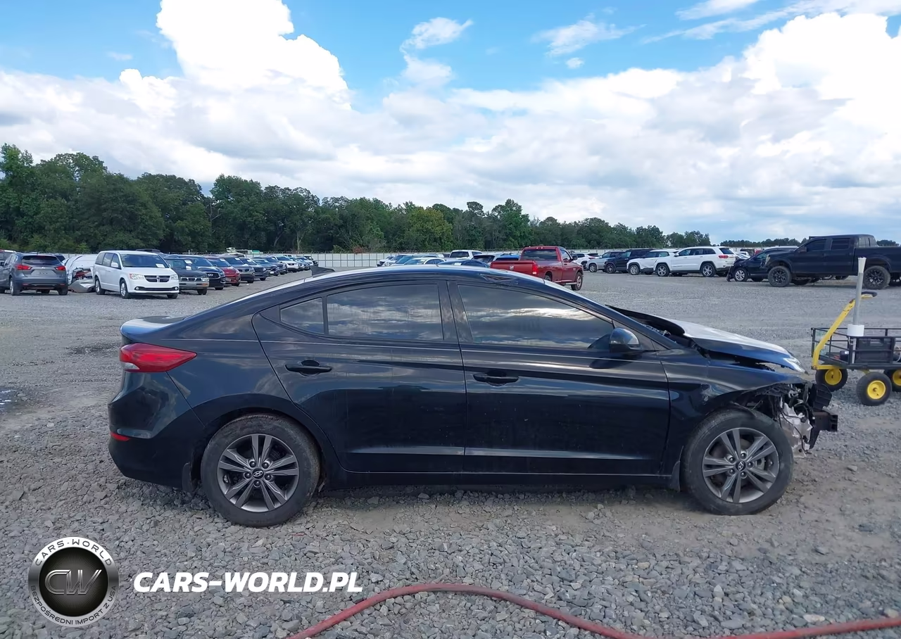 2017 Hyundai Elantra Value Edition VIN:5NPD84LF8HH209664 - 13