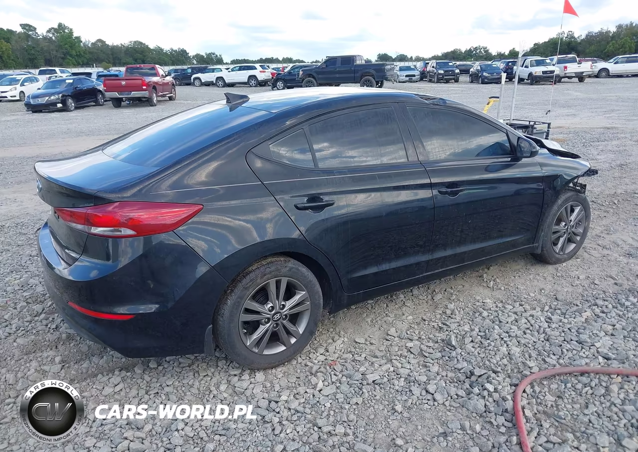 2017 Hyundai Elantra Value Edition VIN:5NPD84LF8HH209664 - 4