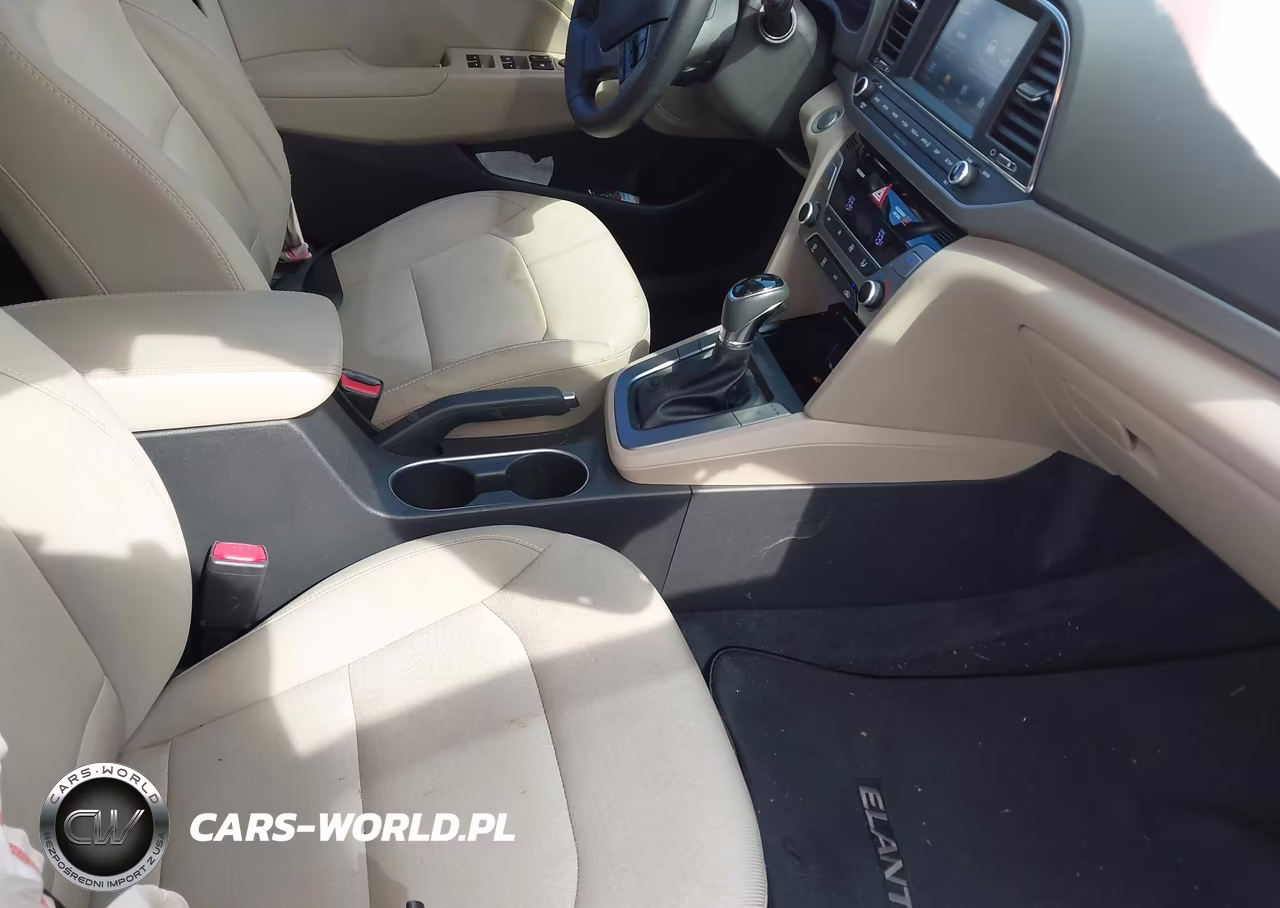 2017 Hyundai Elantra Value Edition VIN:5NPD84LF8HH209664 - 5