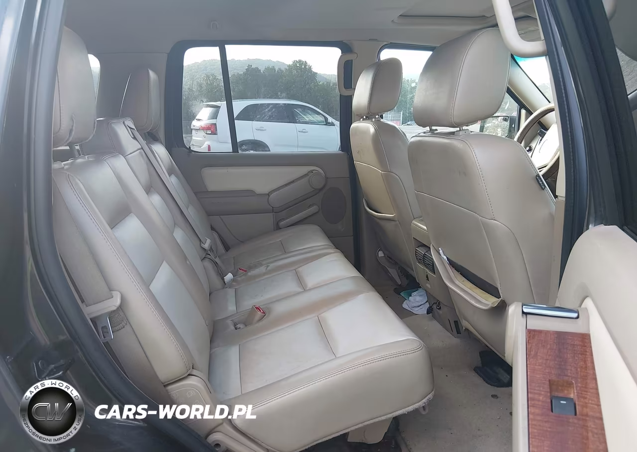 2007 Ford Explorer Eddie Bauer VIN:1FMEU74E47UA69247 - 8