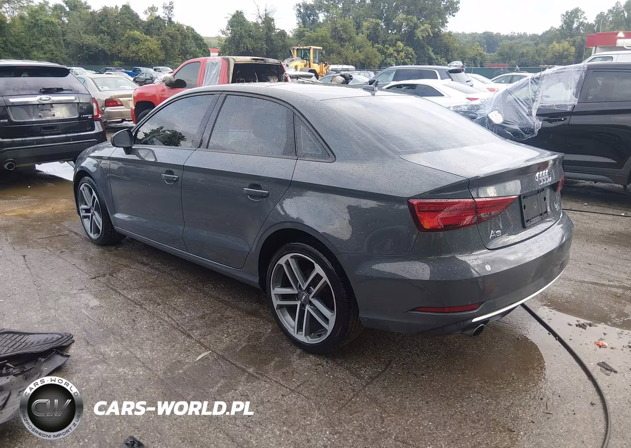 2017 Audi A3 2.0T Premium VIN:WAUB8GFFXH1053782 - 3