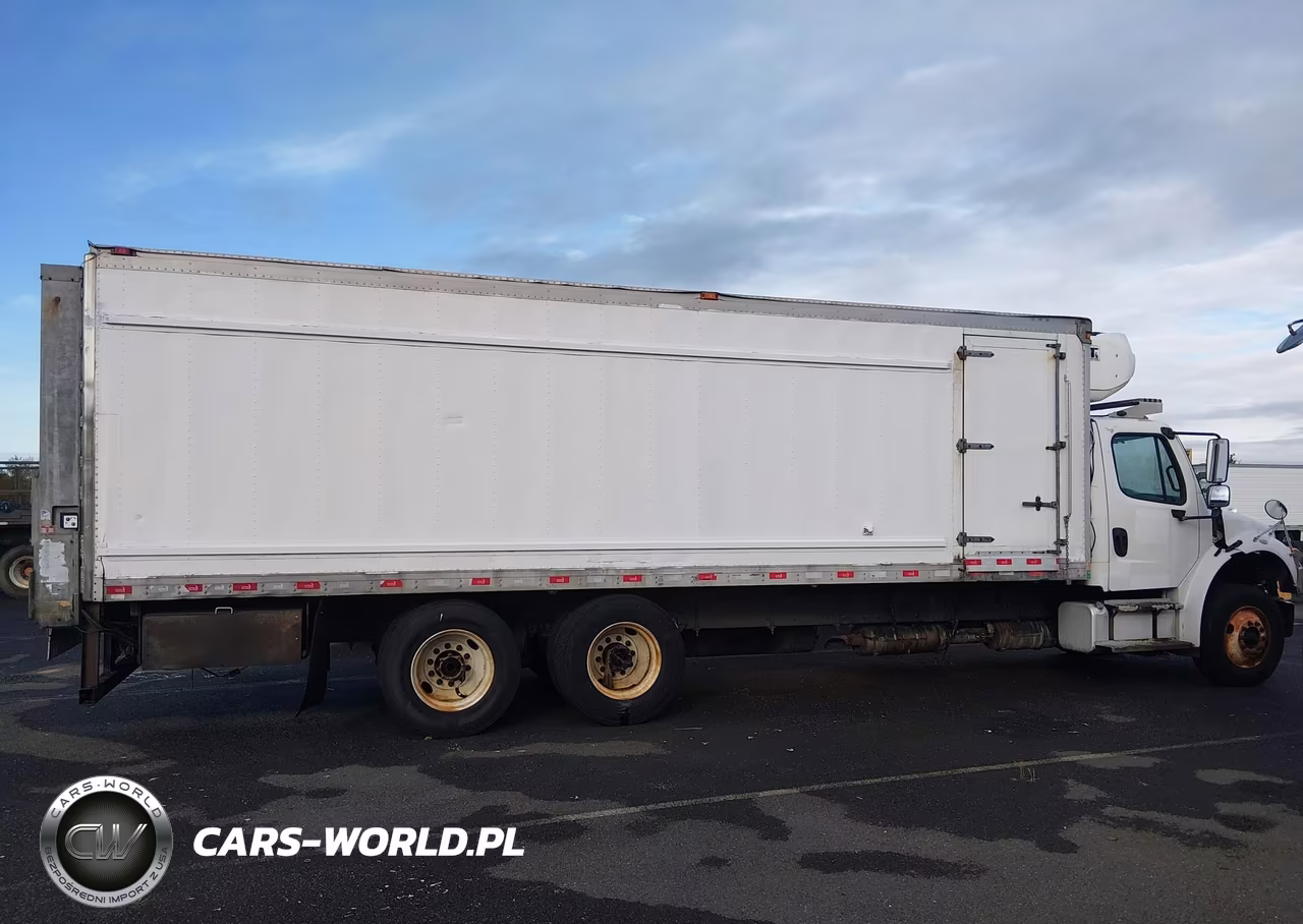 2016 Freightliner M2 106 Medium Duty VIN:1FVHCYCYXGHHE5816 - 13
