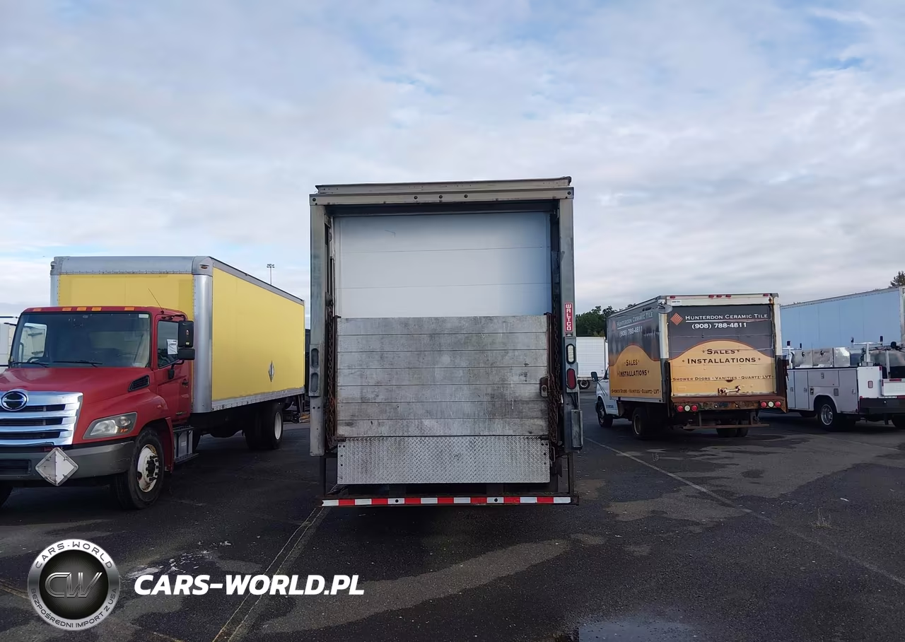2016 Freightliner M2 106 Medium Duty VIN:1FVHCYCYXGHHE5816 - 15