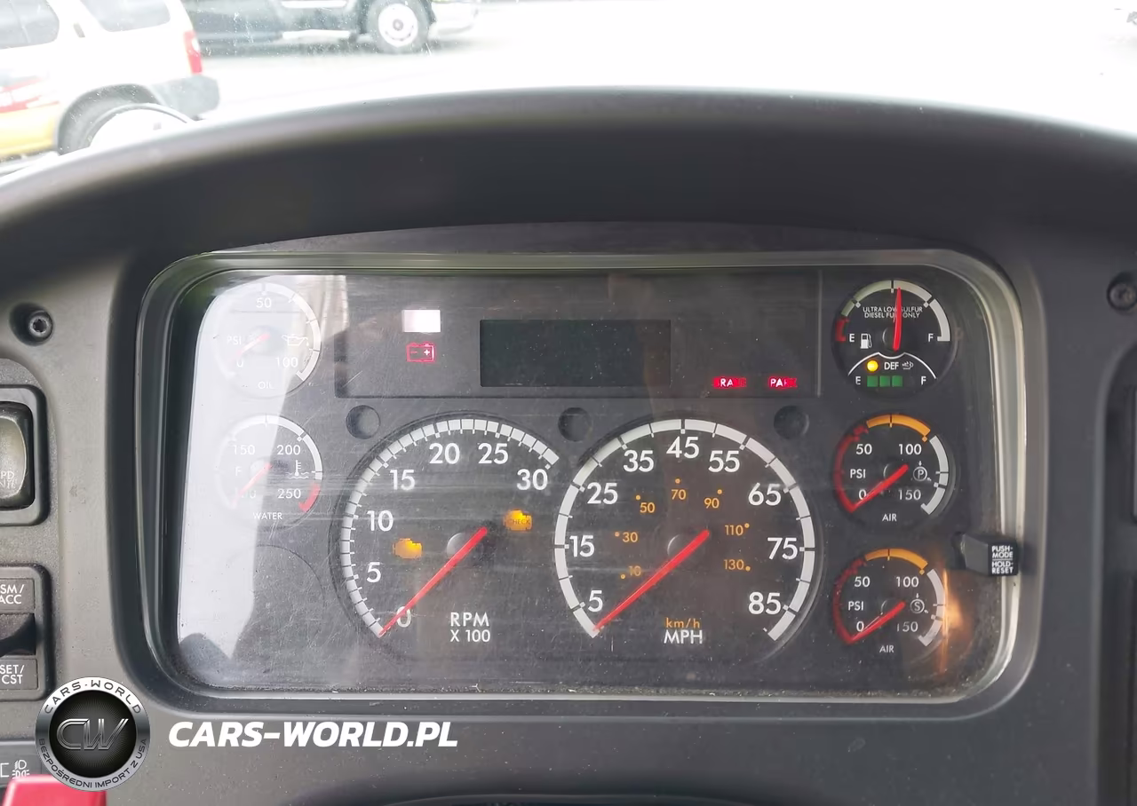 2016 Freightliner M2 106 Medium Duty VIN:1FVHCYCYXGHHE5816 - 5