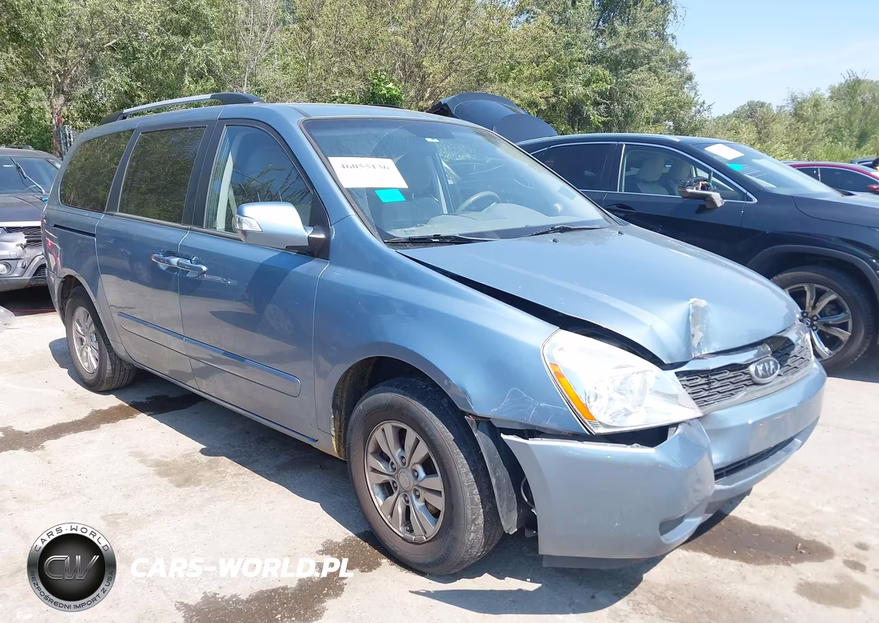 2012 Kia Sedona Lx