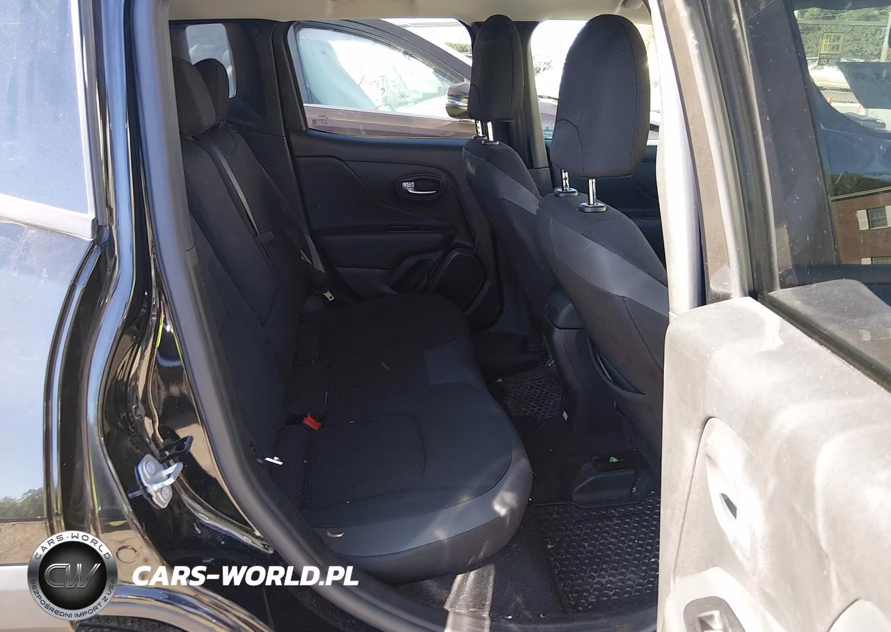 2020 Jeep Renegade Altitude 4X4 VIN:ZACNJBB17LPK99440 - 8