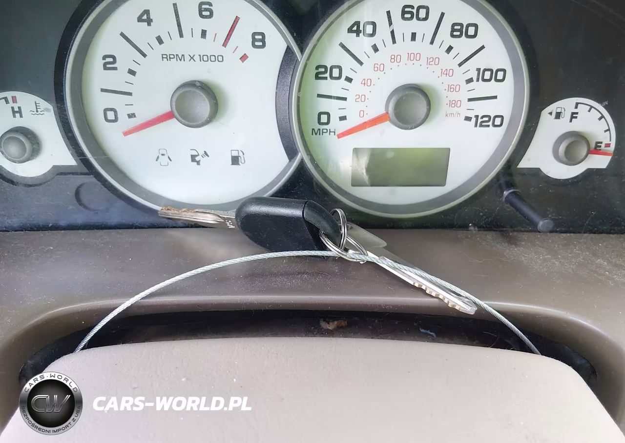 2005 Ford Escape Xlt VIN:1FMYU03Z05KC06525 - 11