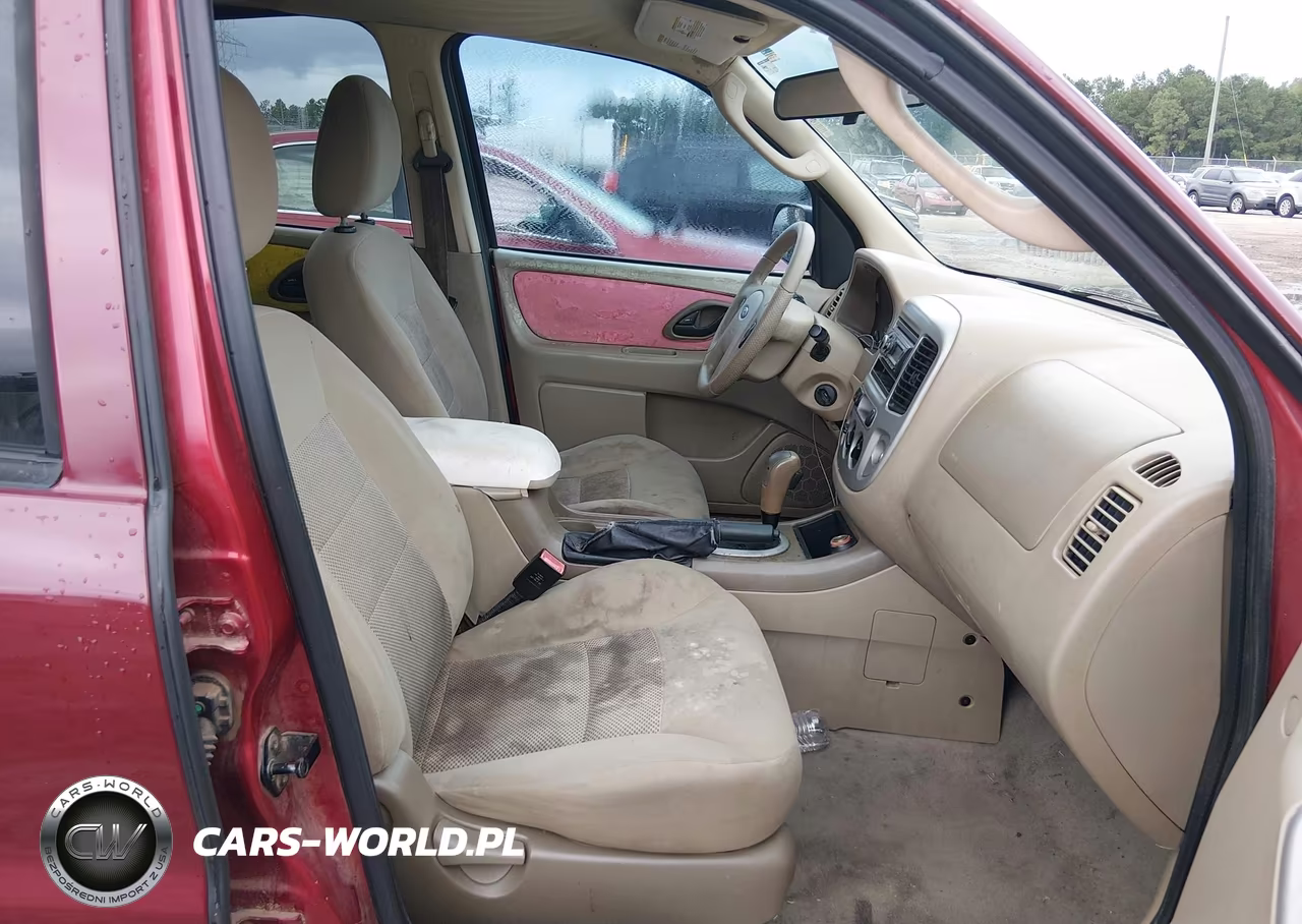 2005 Ford Escape Xlt VIN:1FMYU03Z05KC06525 - 5
