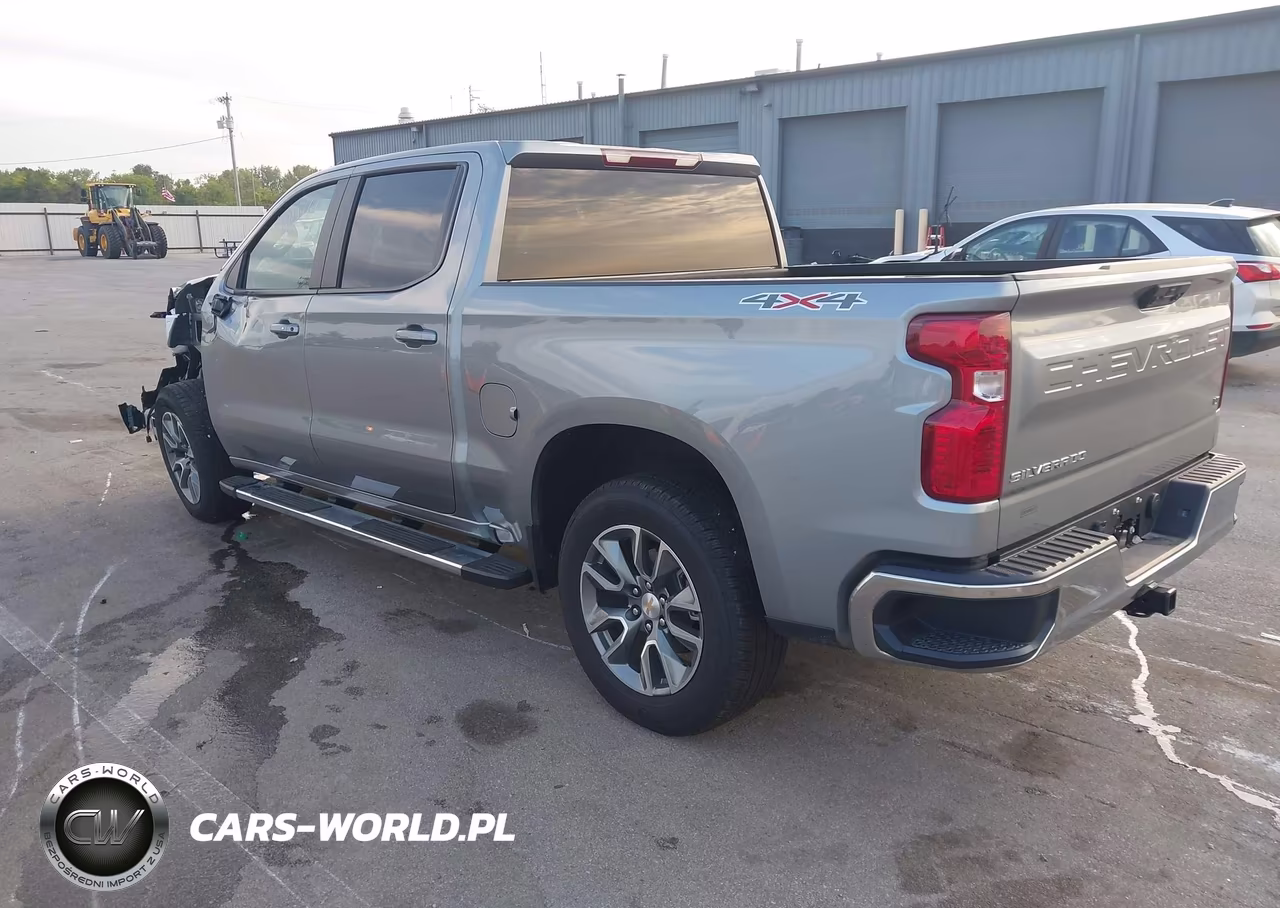 2026 Chevrolet Silverado 1500 4Wd Standard Bed Lt VIN:1GCUKDE82TZ295863 - 3
