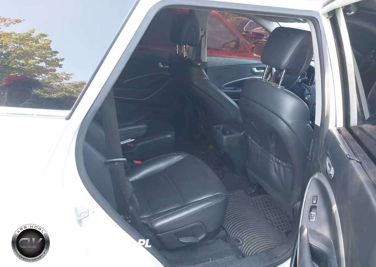 2017 Hyundai Santa Fe Limited Ultimate VIN:KM8SRDHF5HU237470 - 8